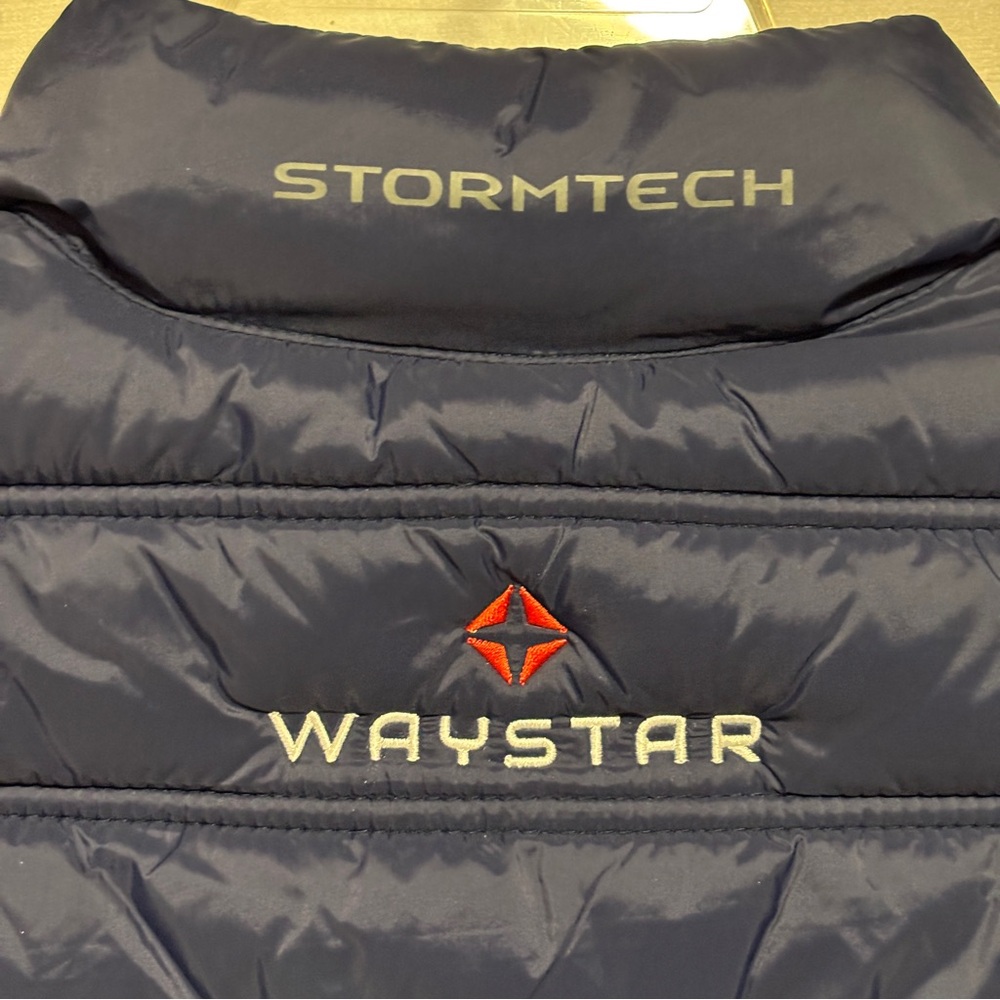 Stormtech Performance Packable Blue Puffer Vest Z… - image 5